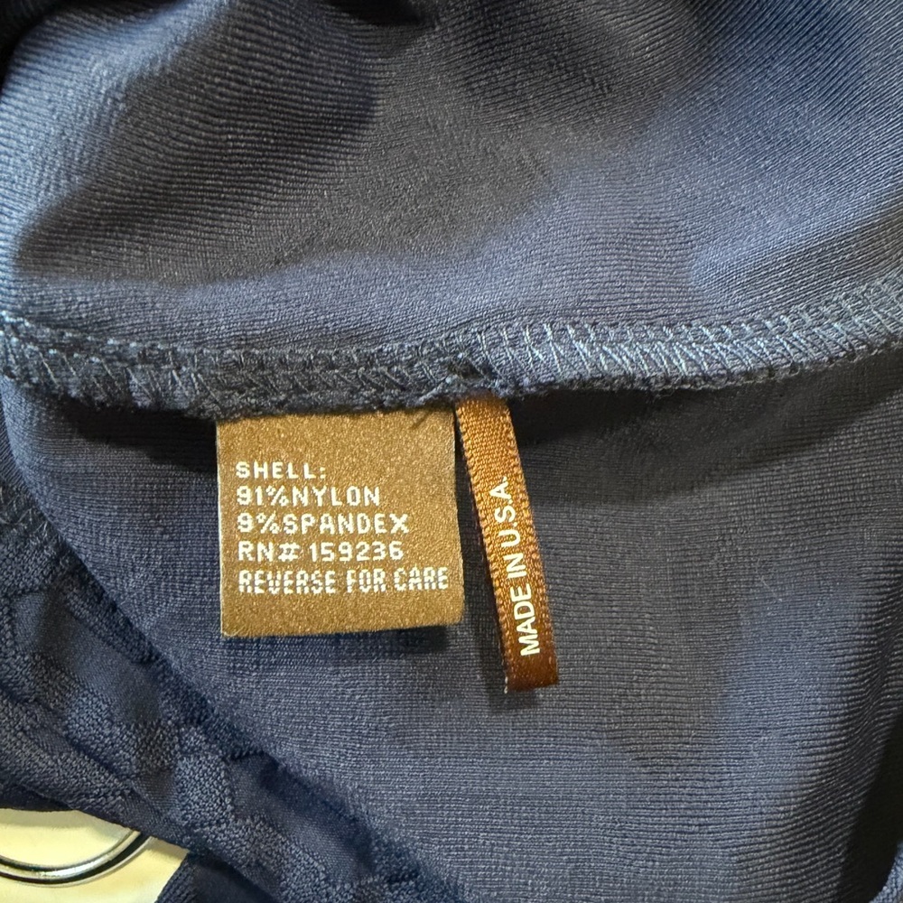 J. McLaughlin Textured Navy Top - Picture 5 of 9